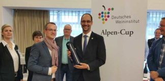 Stefan Schachner gewinnt den "Alpen-Cup" des Deutschen Weininstituts